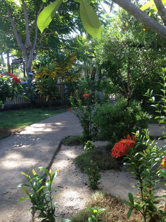 Gili Garden Bungalow Гили Мено Екстериор снимка